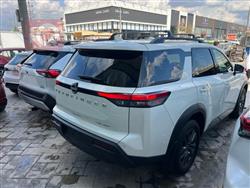 نیسان پاسفایندەر